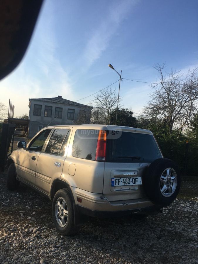 Honda CR-V 2000 — photo 2