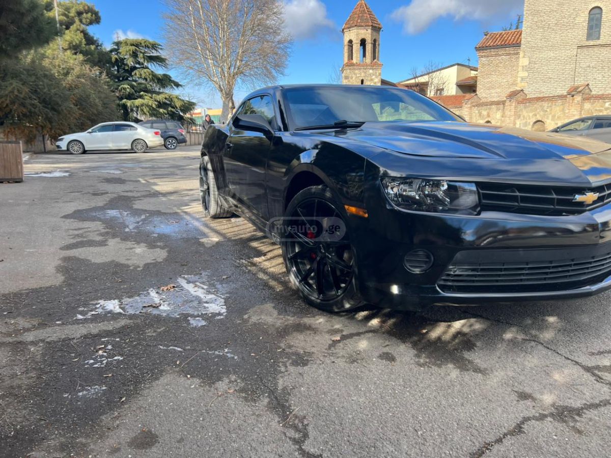 Chevrolet Camaro 2015 — photo 2