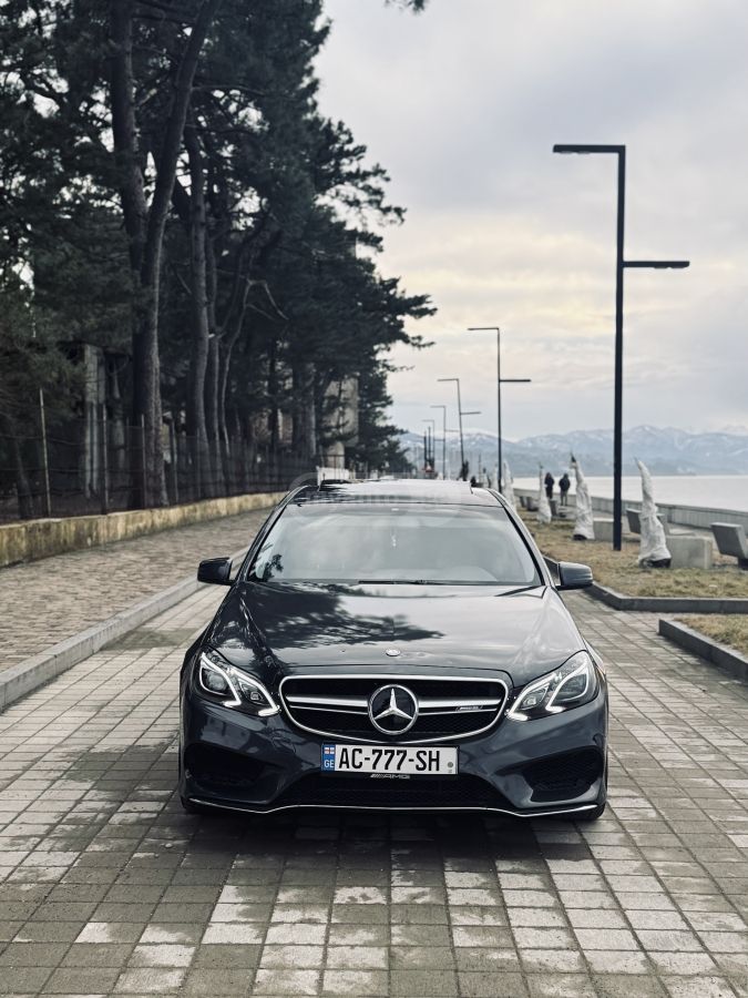 Mercedes-Benz E 350 2014 — photo 2
