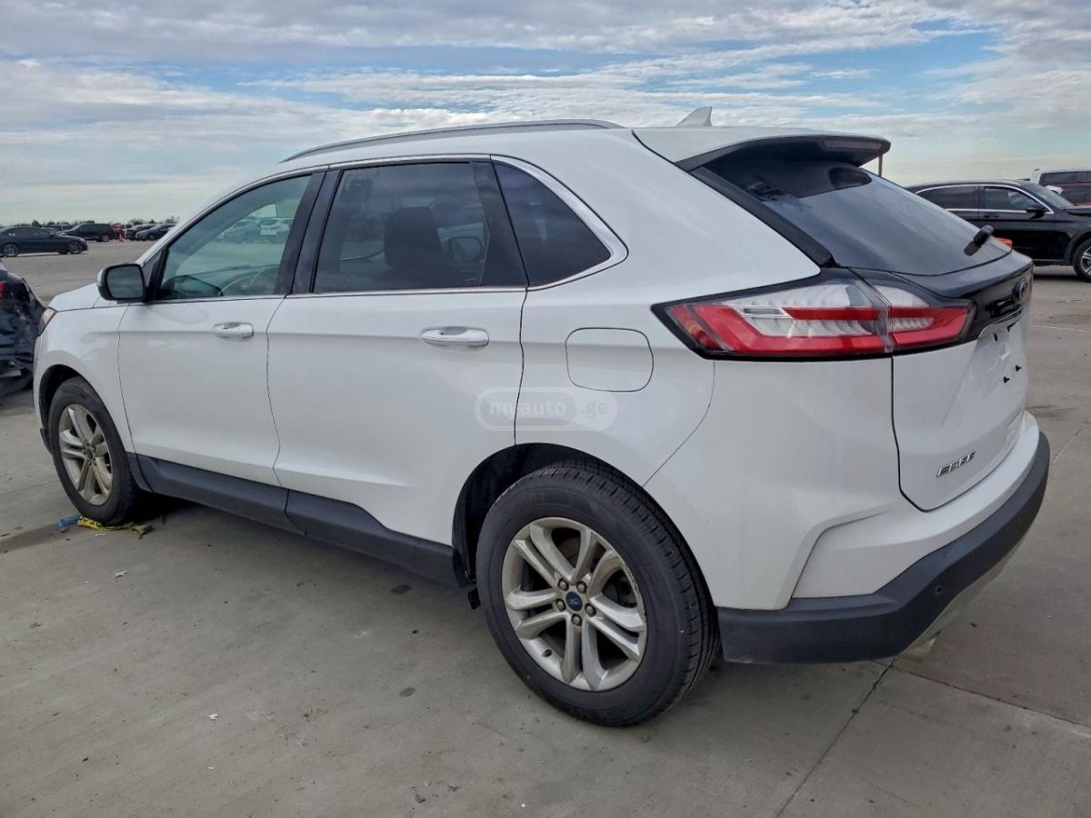 Ford Edge 2020 — photo 2