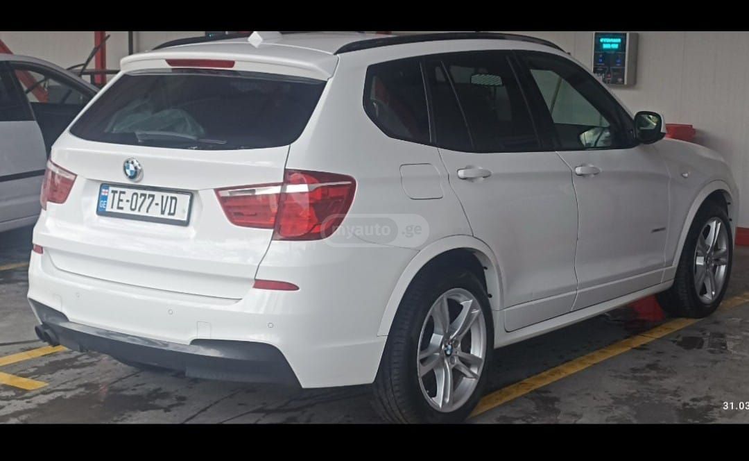 BMW X3 2011 — photo 2