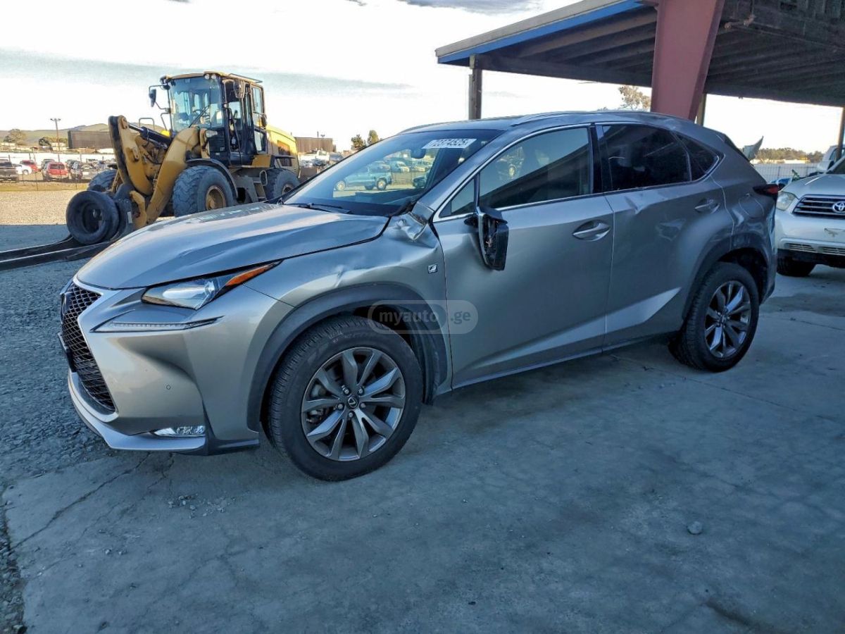 Lexus NX 200