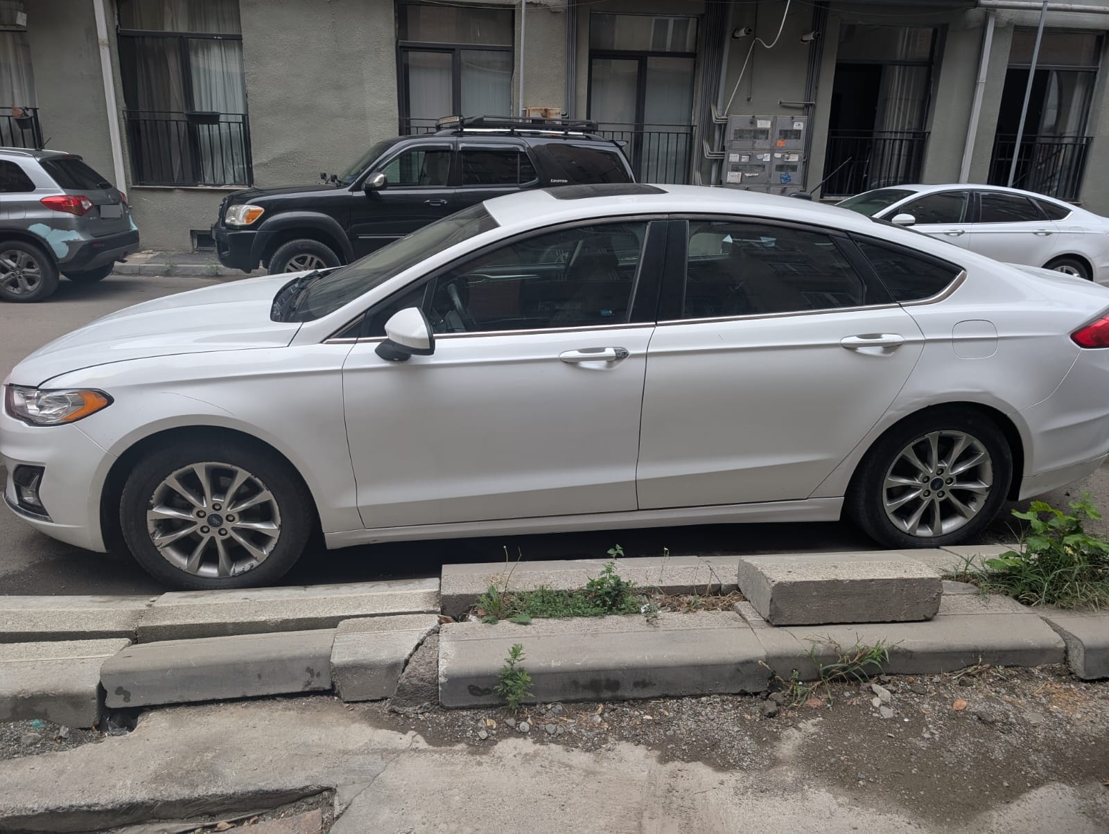 Ford Fusion 2016 — photo 2