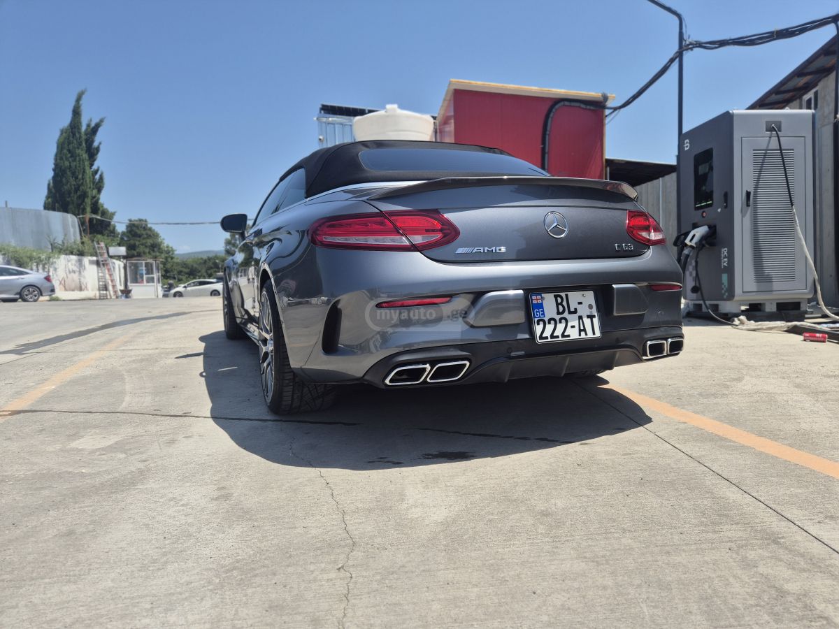 Mercedes-Benz C 63 AMG 2016 — photo 2
