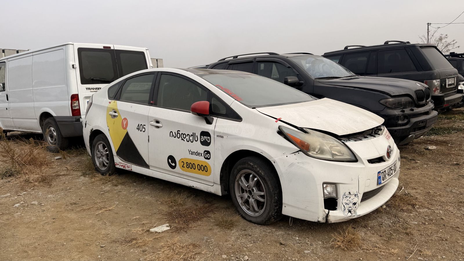 Toyota Prius 2013 — photo 2