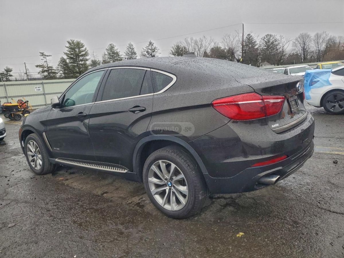 BMW X6 2017 — photo 2