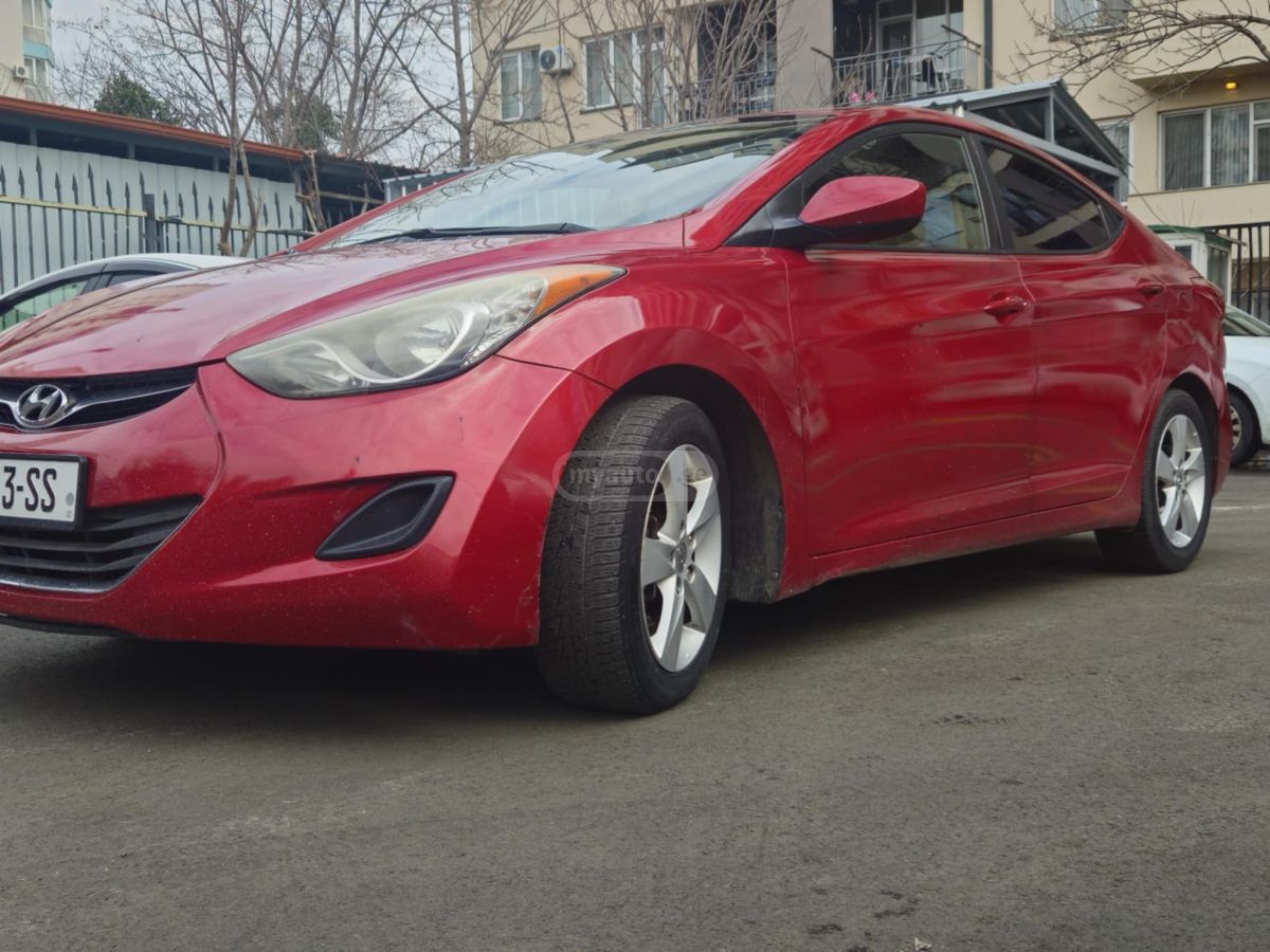 Hyundai Elantra 2013 — photo 2