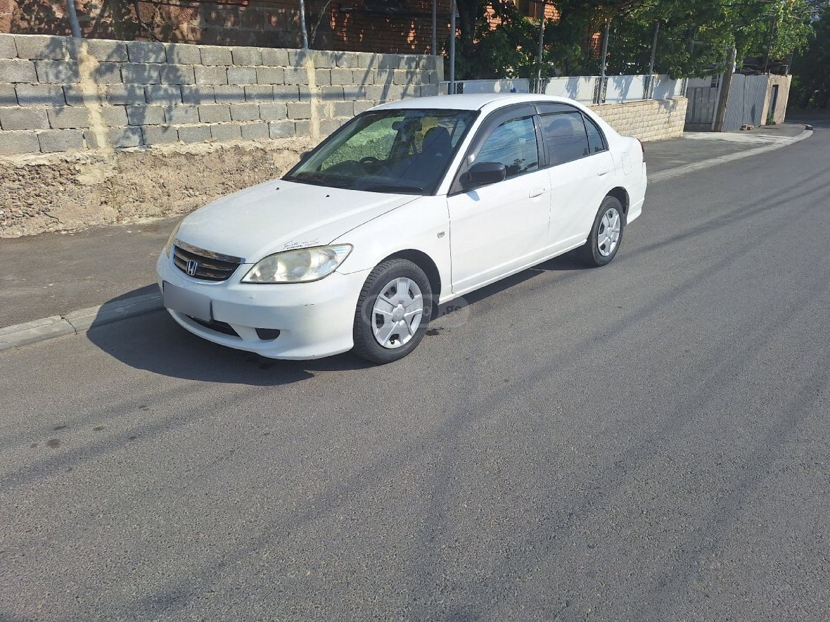 Honda Civic 2004 — photo 2