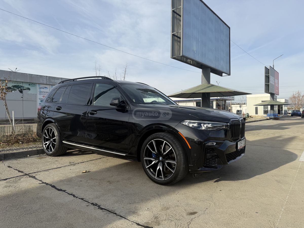 BMW X7