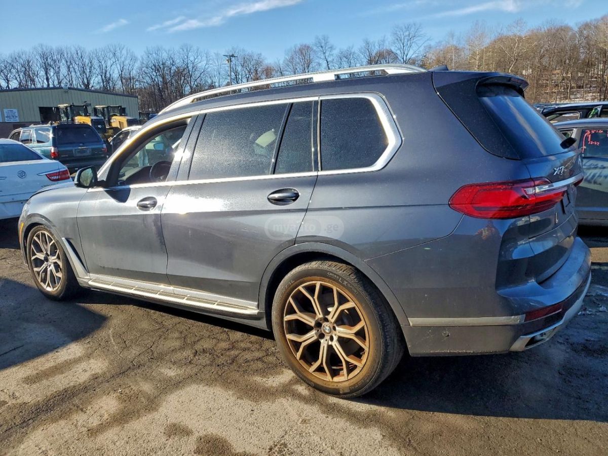 BMW X7 2019 — photo 2