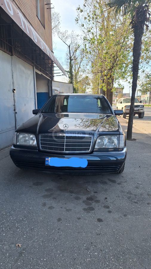 Mercedes-Benz S 300
