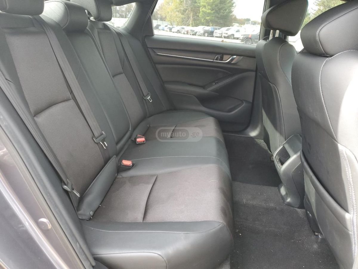 Honda Accord 2020 — photo 2