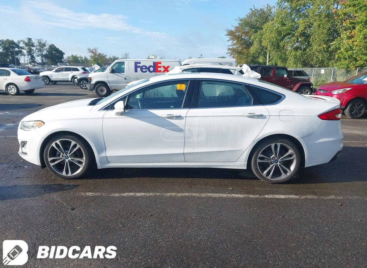 Ford Fusion 2020 — photo 2