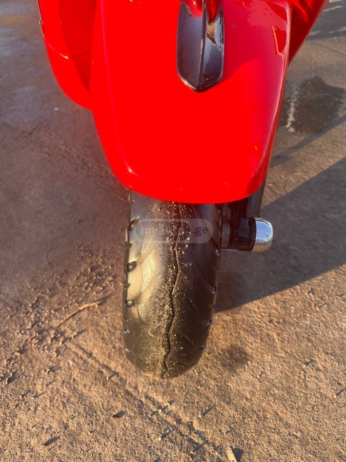 Vespa 6018 2022 — photo 2