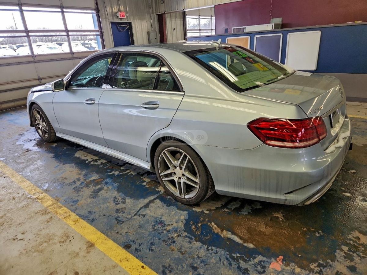 Mercedes-Benz E 550 2014 — photo 2