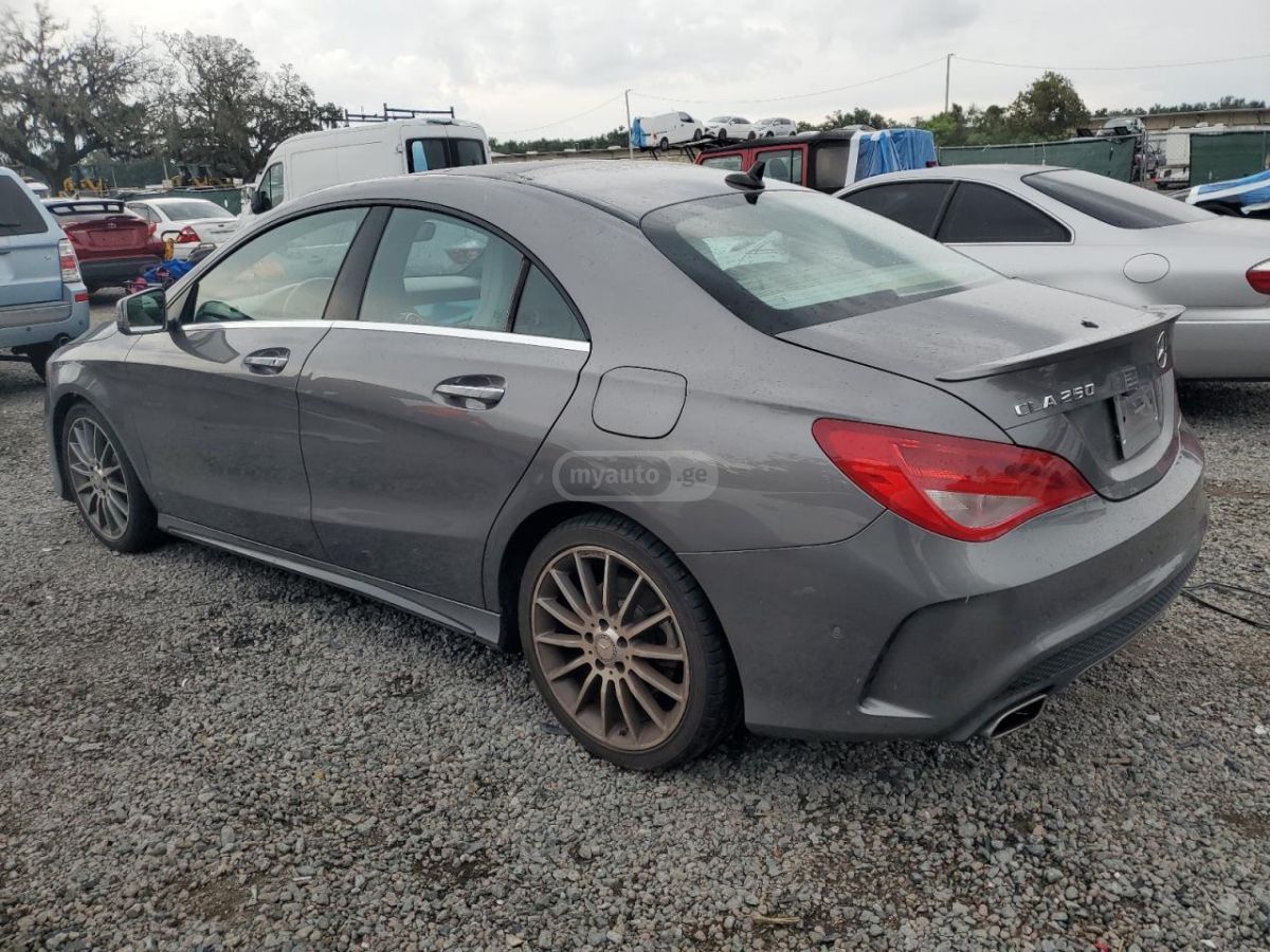 Mercedes-Benz CLA 250 2016 — photo 2