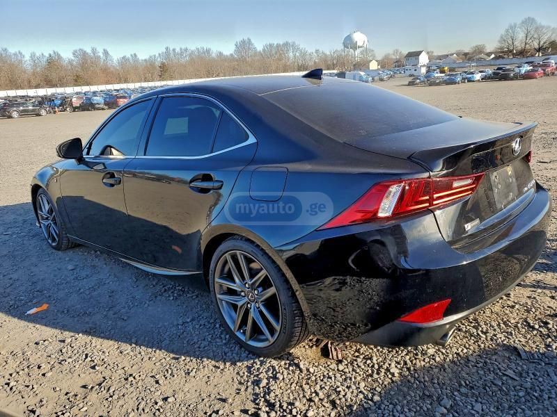 Lexus IS 300 2016 — photo 2