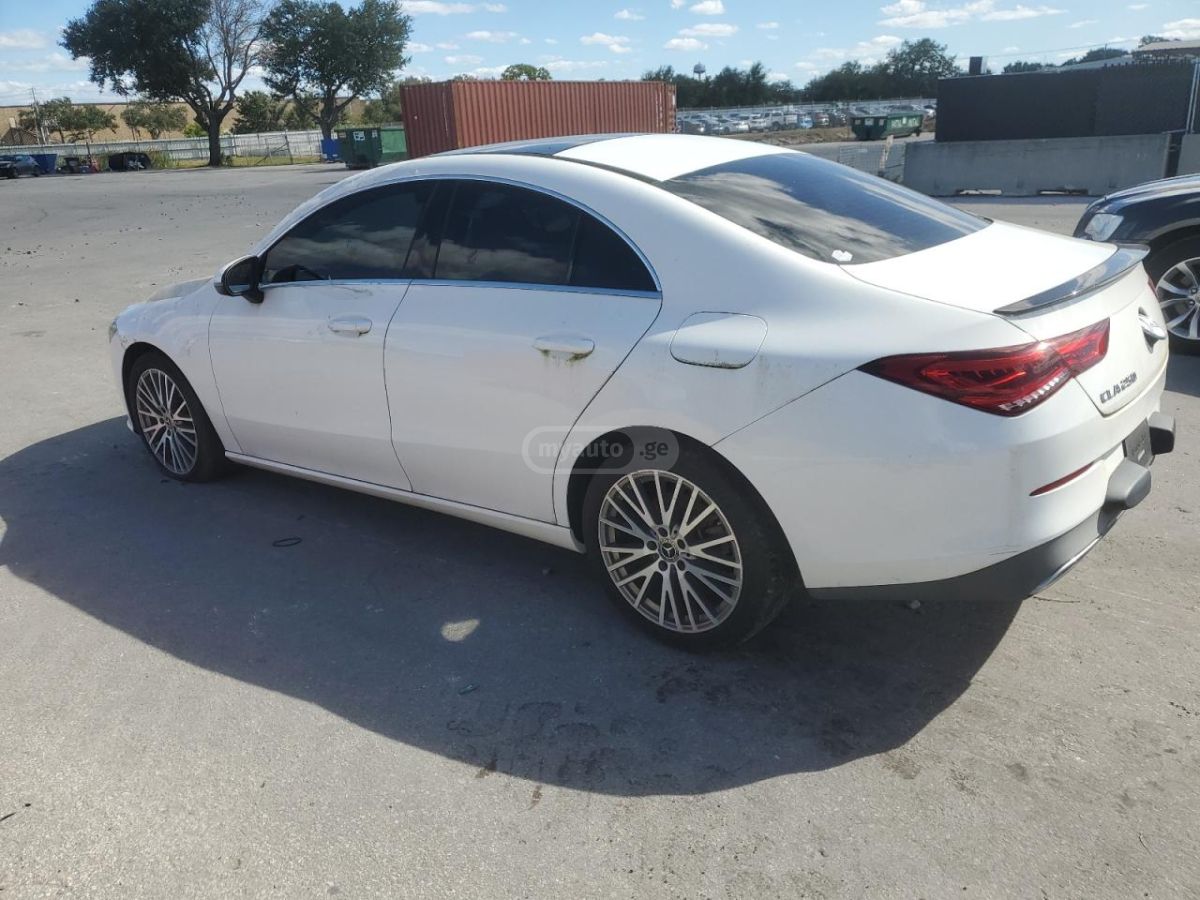 Mercedes-Benz CLA 250 2021 — photo 2