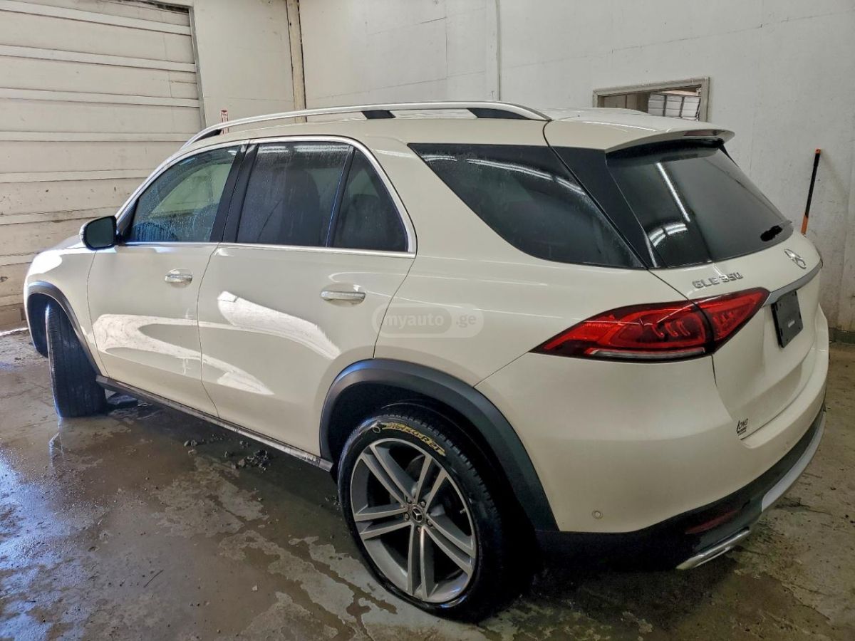 Mercedes-Benz GLE 350 2021 — photo 2