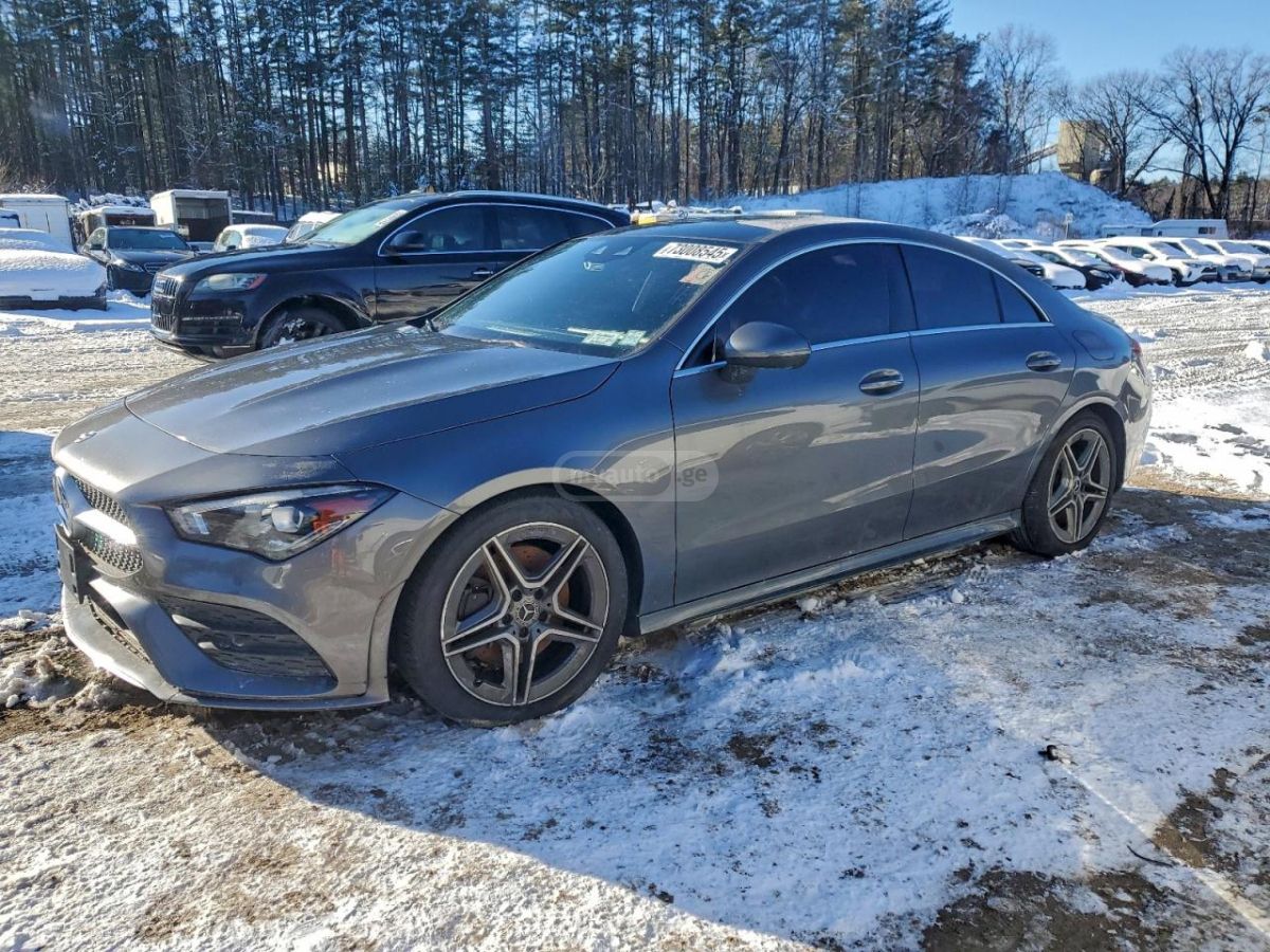 Mercedes-Benz CLA 250