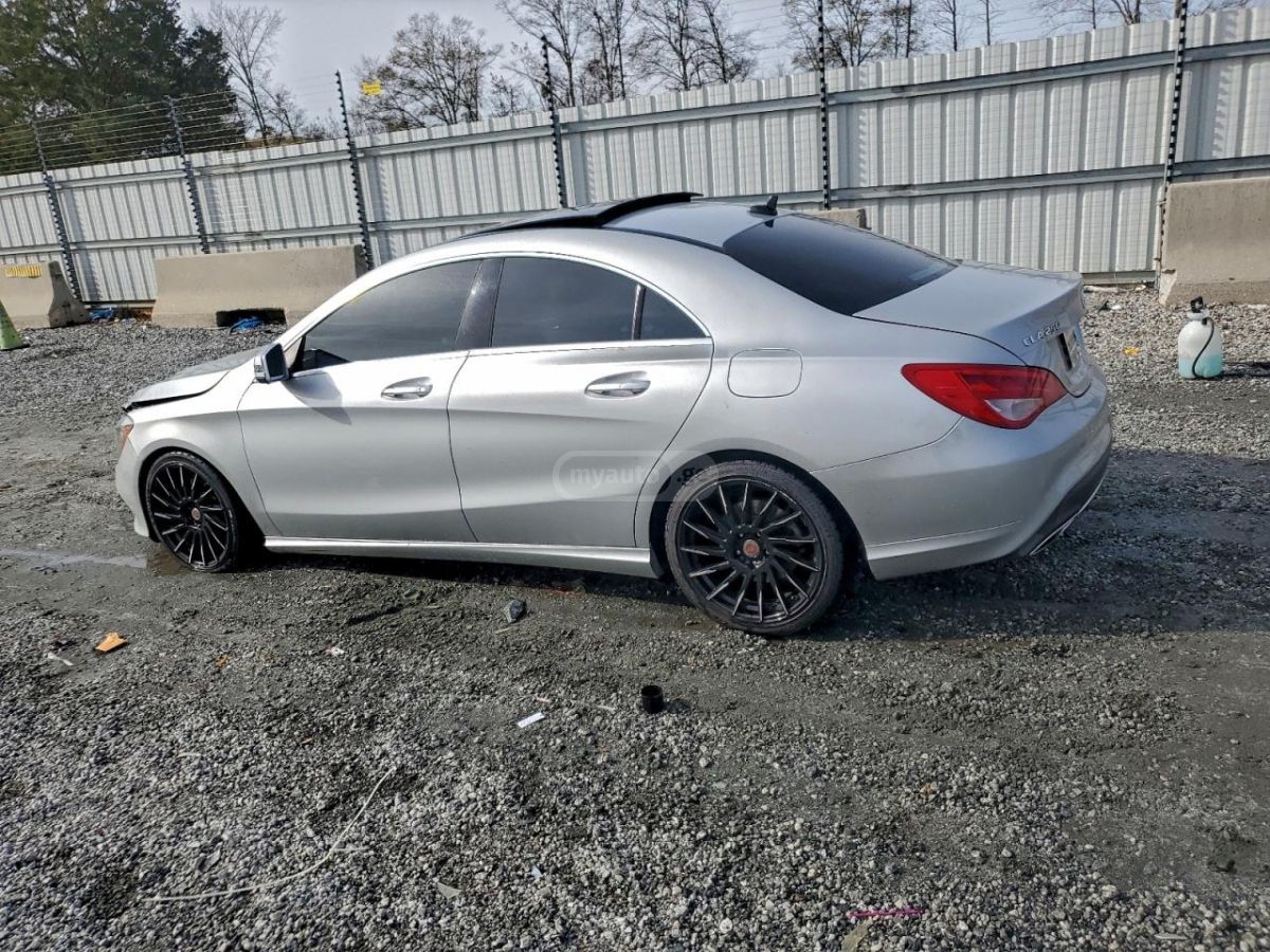 Mercedes-Benz CLA 250 2018 — photo 2