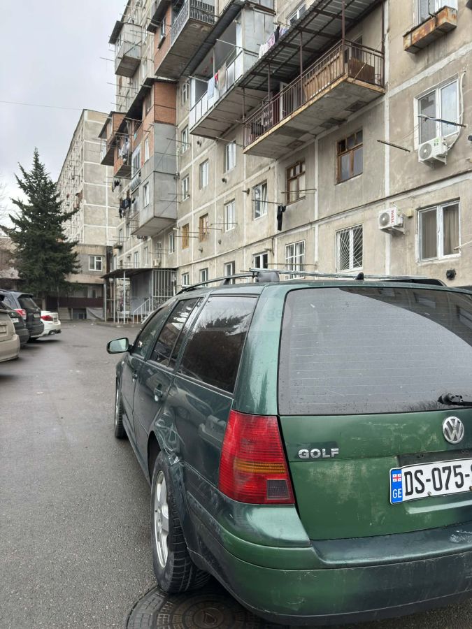 Volkswagen Golf 2002 — photo 2