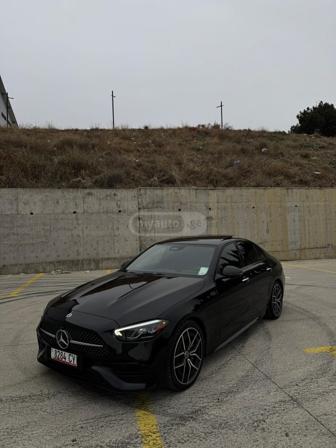 Mercedes-Benz C 300 2022 — photo 2