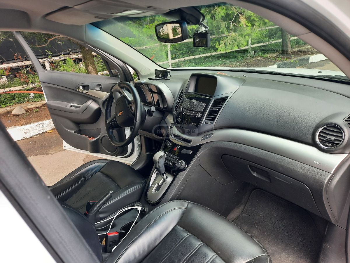Chevrolet Orlando 2013 — photo 2