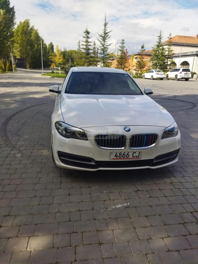 BMW 528