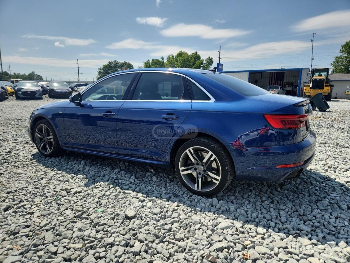 Audi A4 2017 — photo 2