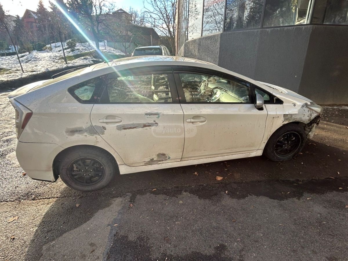Toyota Prius 2009 — photo 2