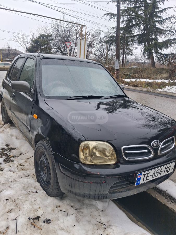 Nissan Micra 2001 — photo 2