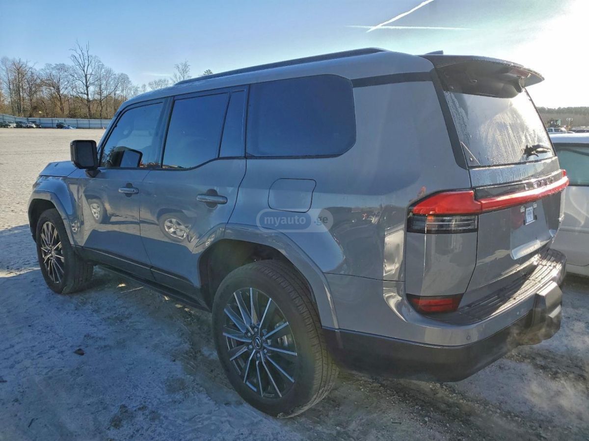 Lexus GX 550 2025 — photo 2