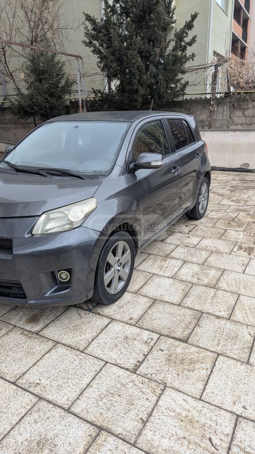 Scion xD