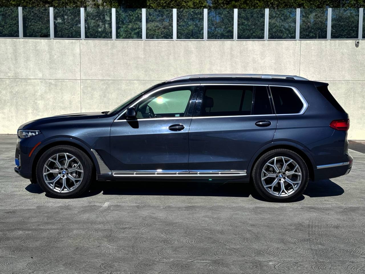 BMW X7 2020 — photo 2