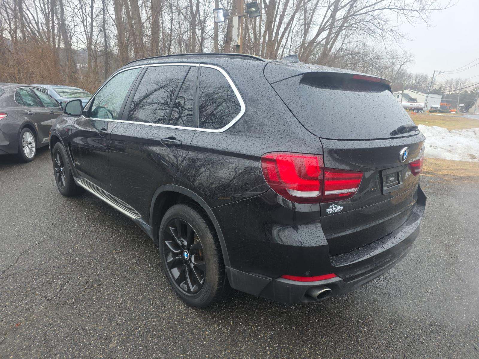 BMW X5 2016 — photo 2