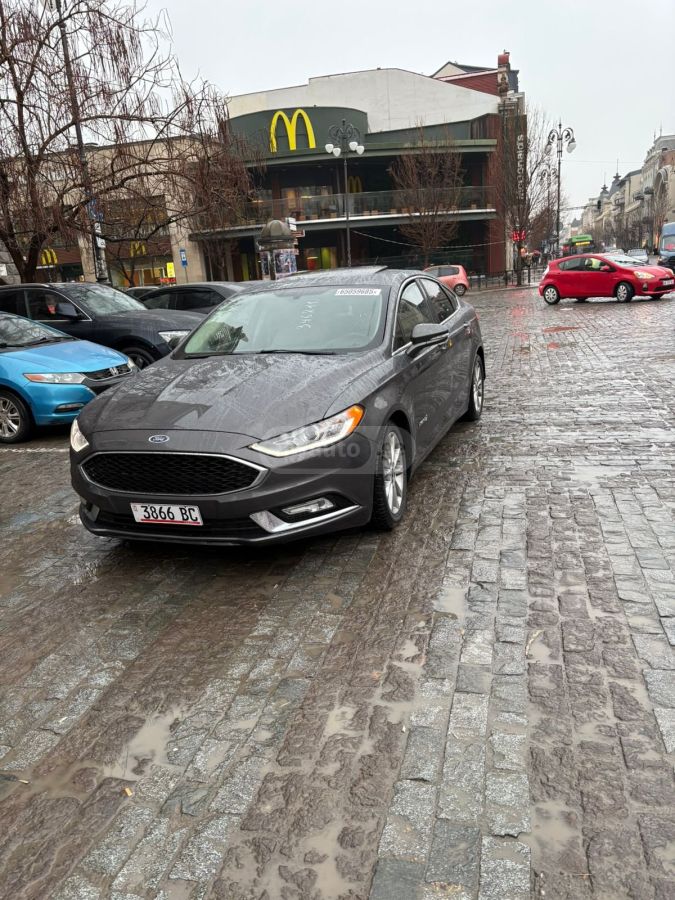 Ford Fusion 2017 — photo 2