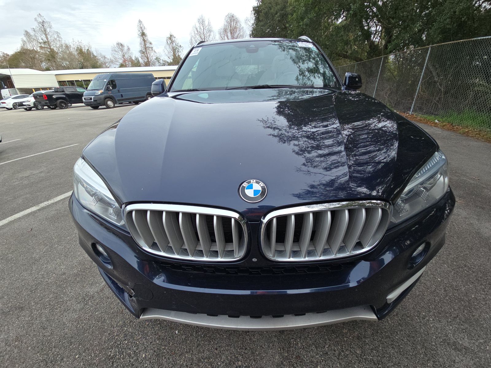 BMW X5 2017 — photo 2