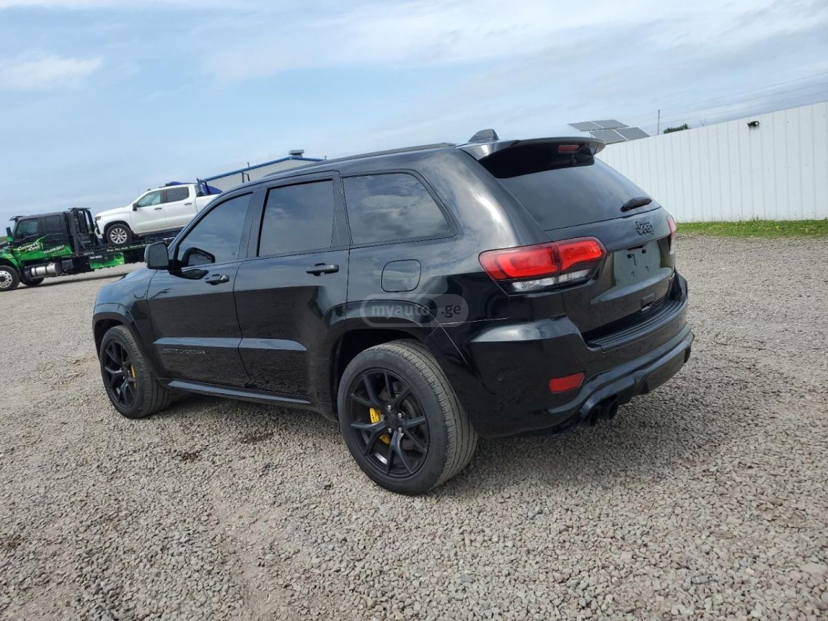Jeep Grand Cherokee 2018 — photo 2