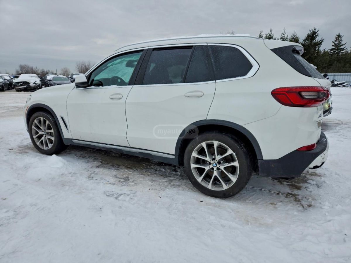 BMW X5 2019 — photo 2