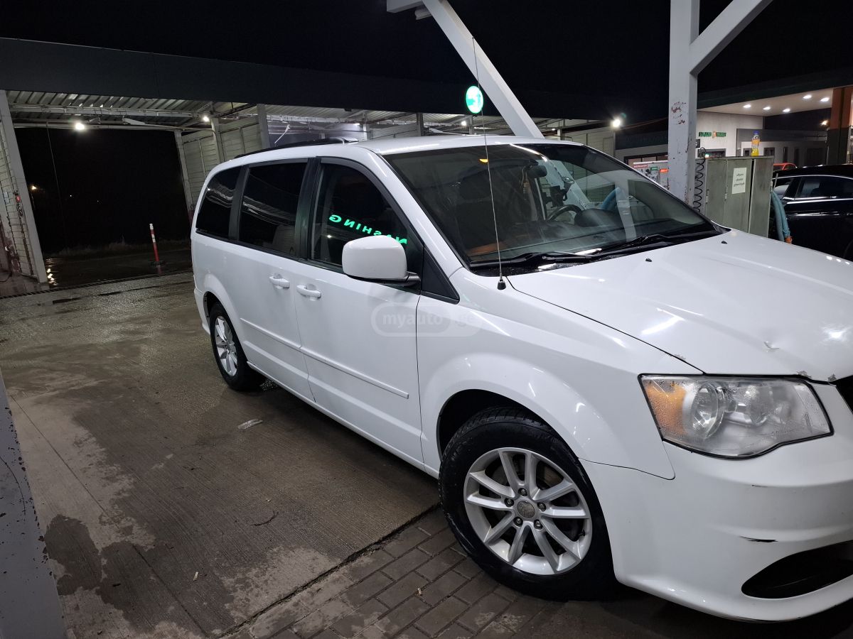 Dodge Caravan