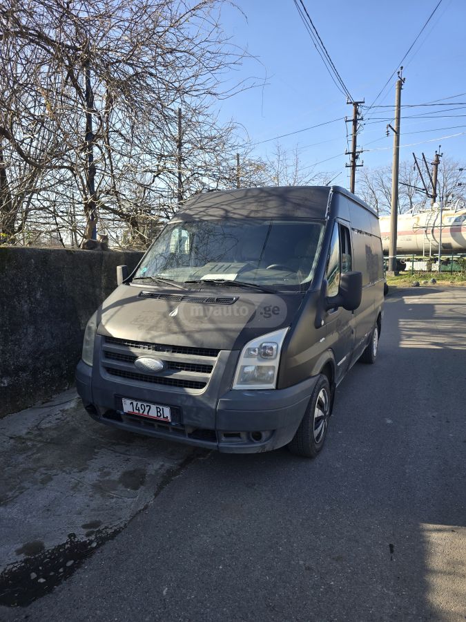 Ford Transit 2010 — photo 2