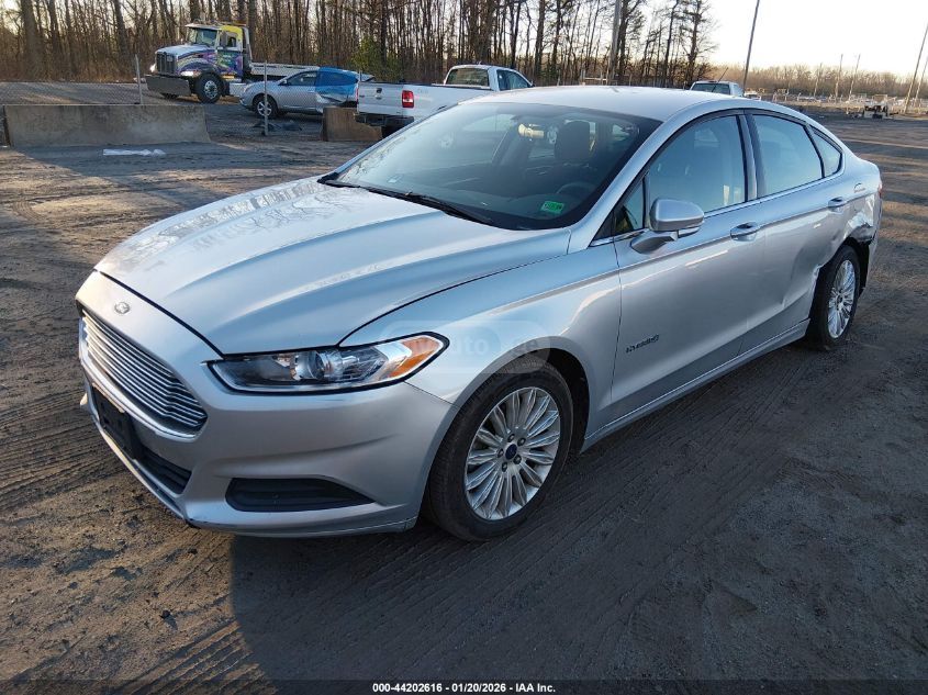 Ford Fusion 2014 — photo 2