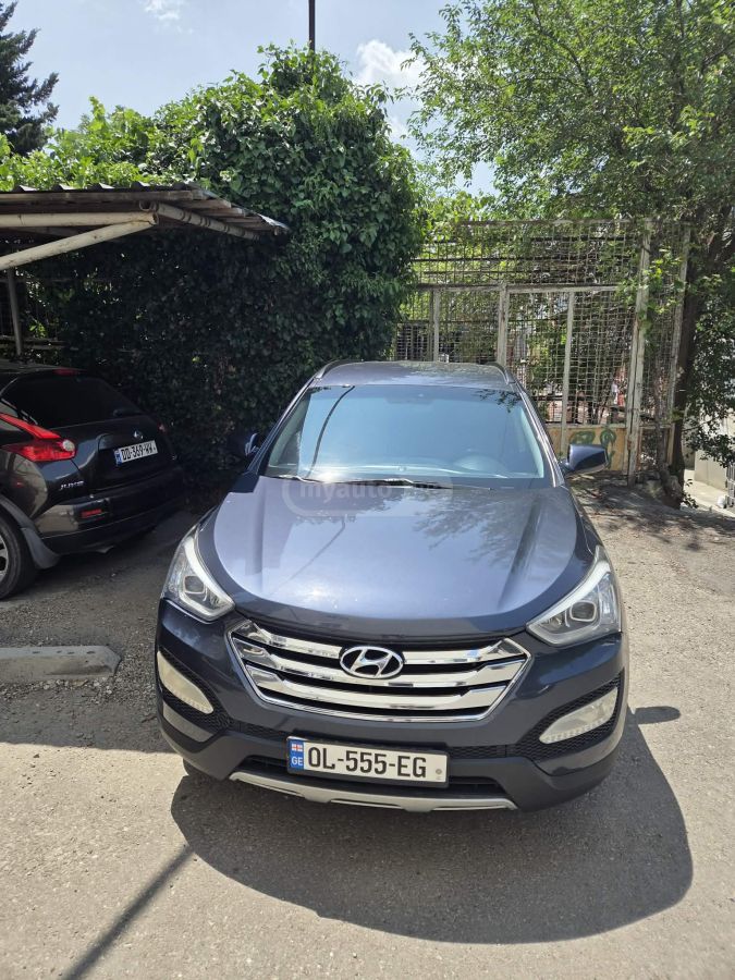 Hyundai Santa FE