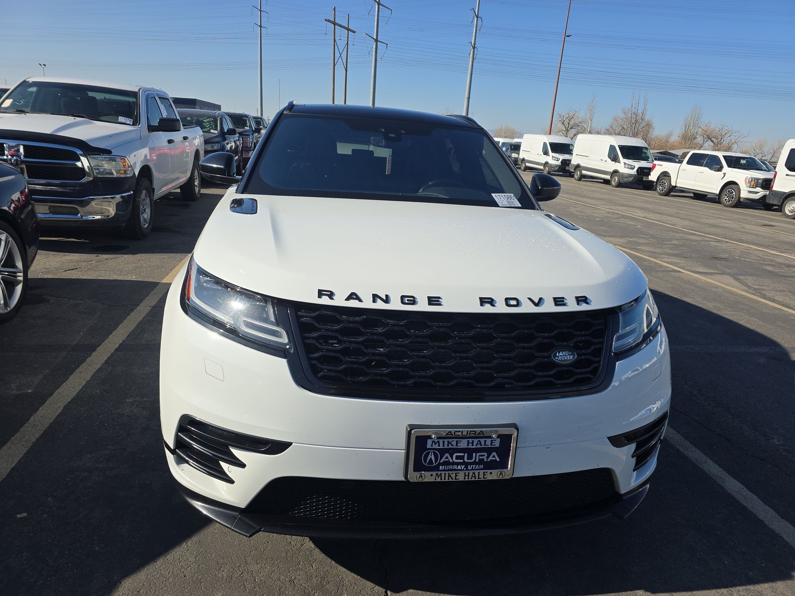 Land Rover Range Rover Velar 2018 — photo 2