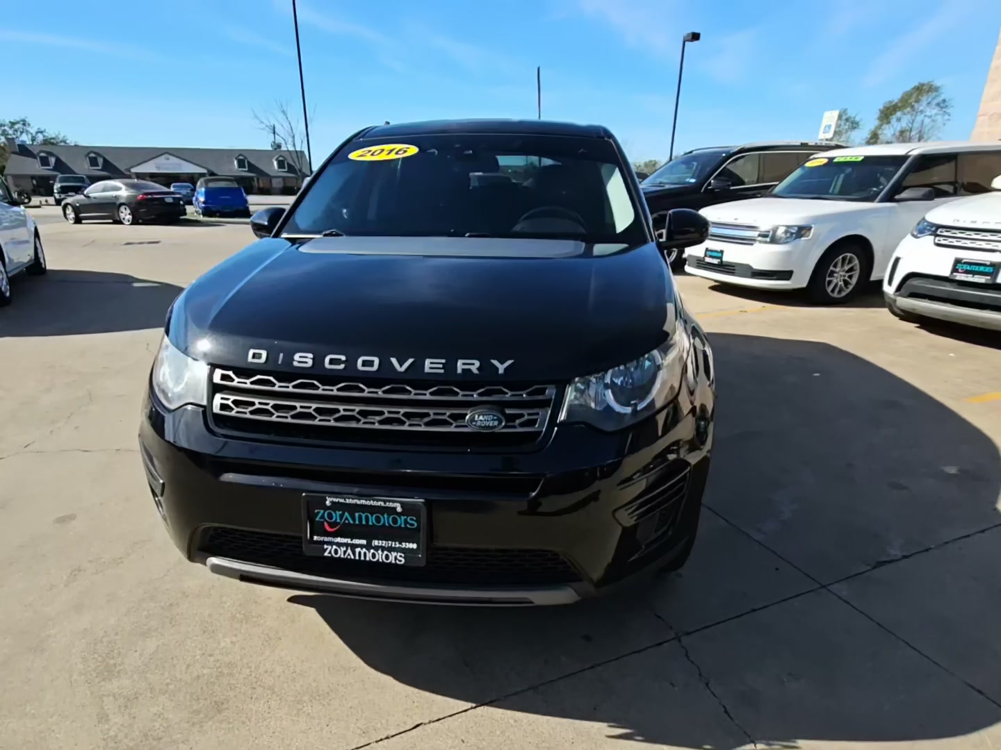 Land Rover Discovery Sport 2016 — photo 2