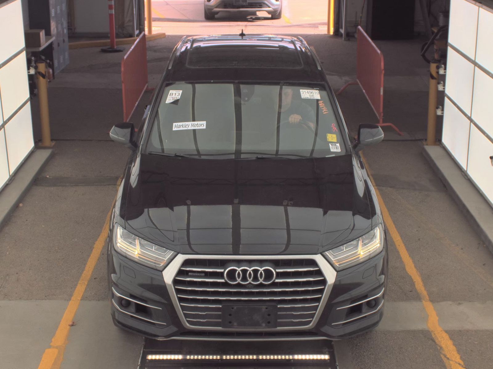 Audi Q7 2018 — photo 2