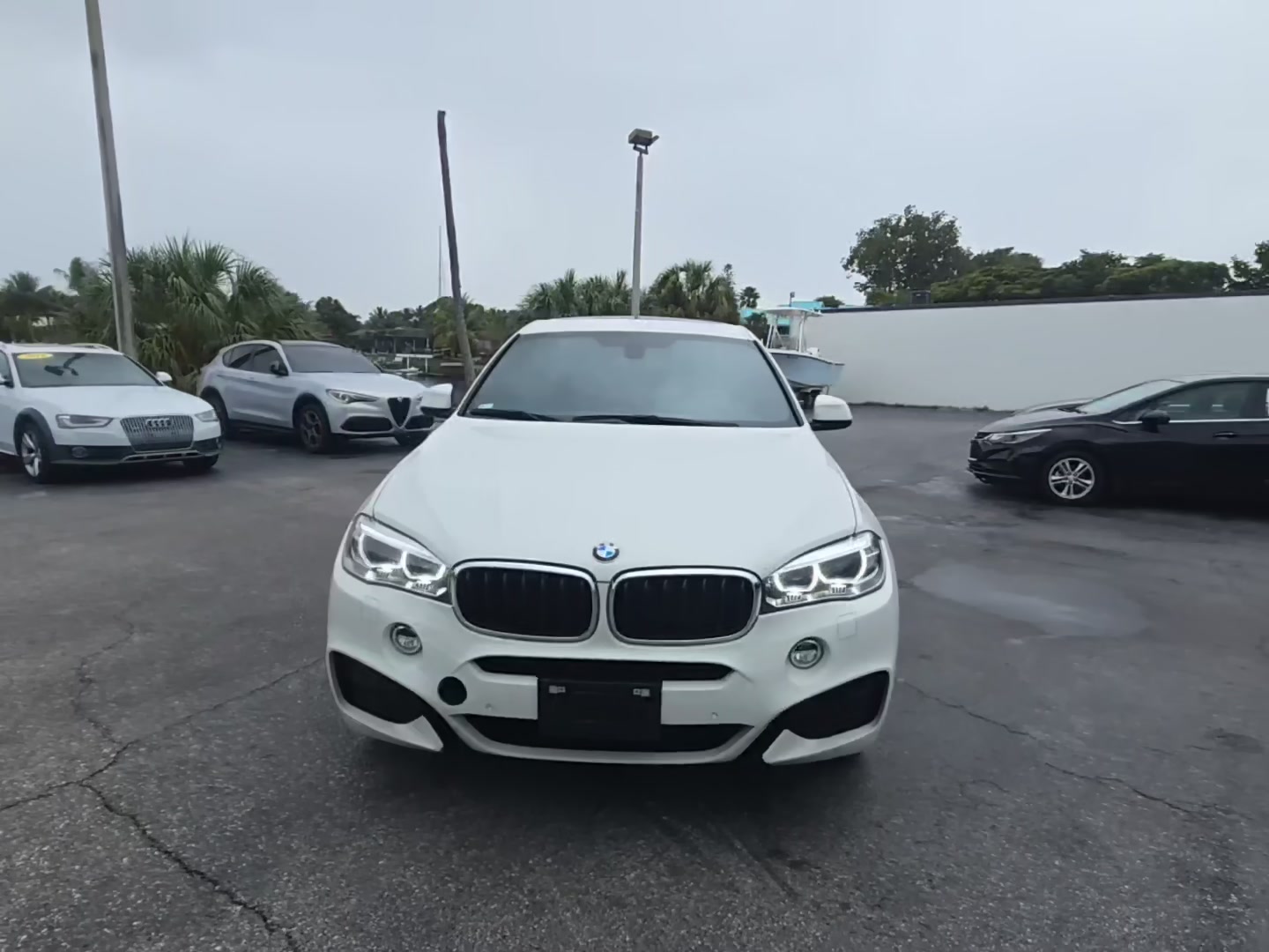 BMW X6 2017 — photo 2