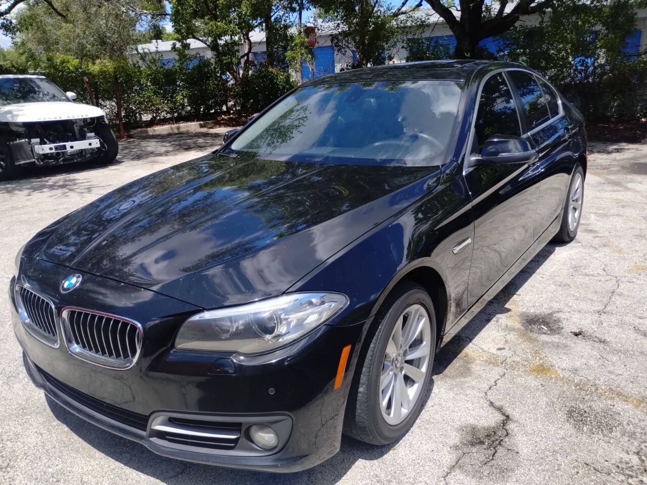 BMW 528 2016 — photo 2