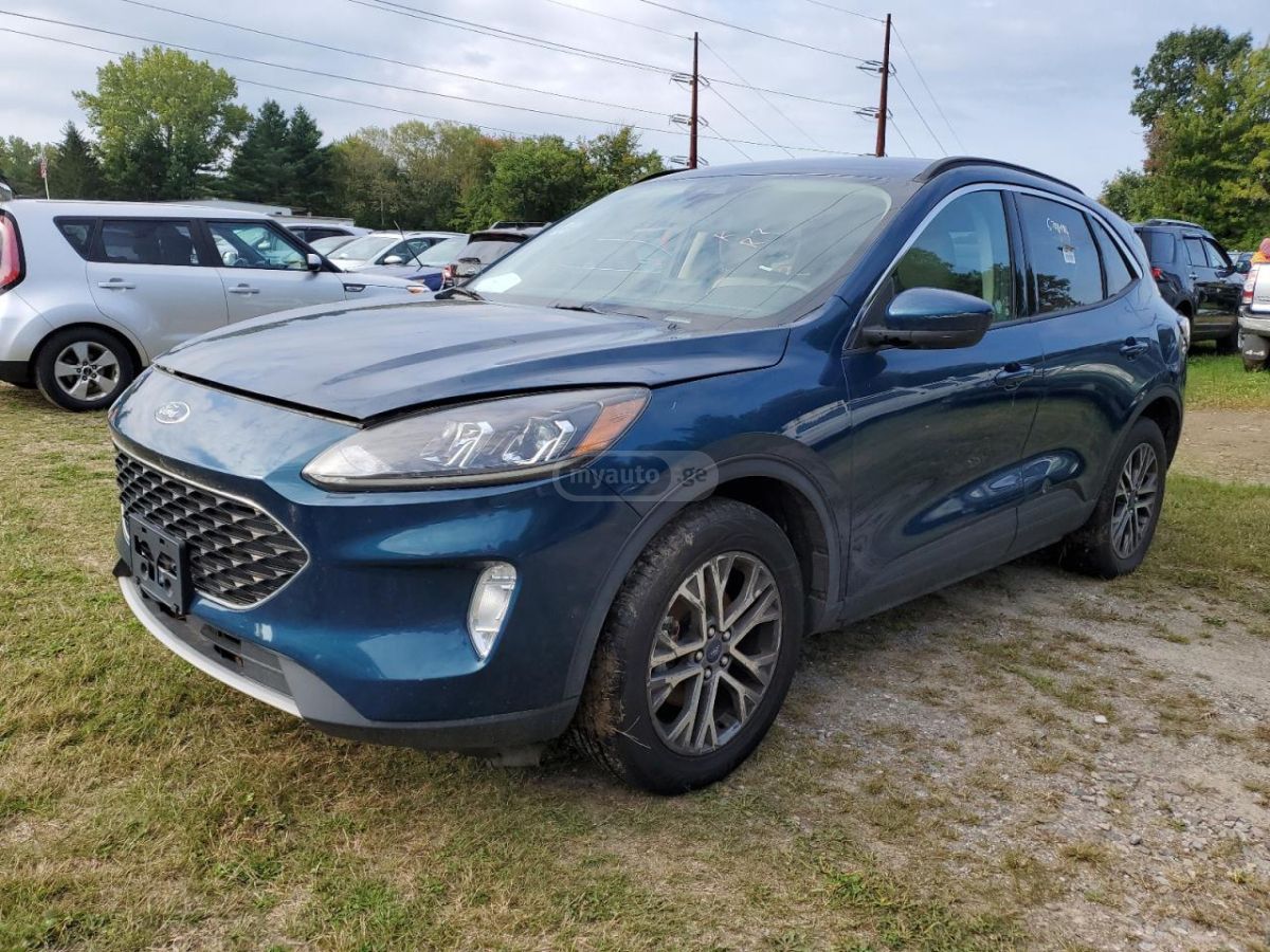 Ford Escape 2020 — photo 2